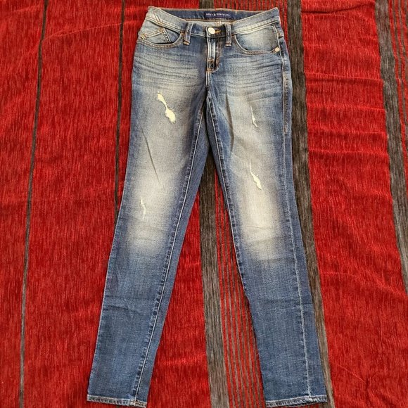 Rock and Republic Distressed Skinny Jeans! Size 2 - Picture 2 of 10